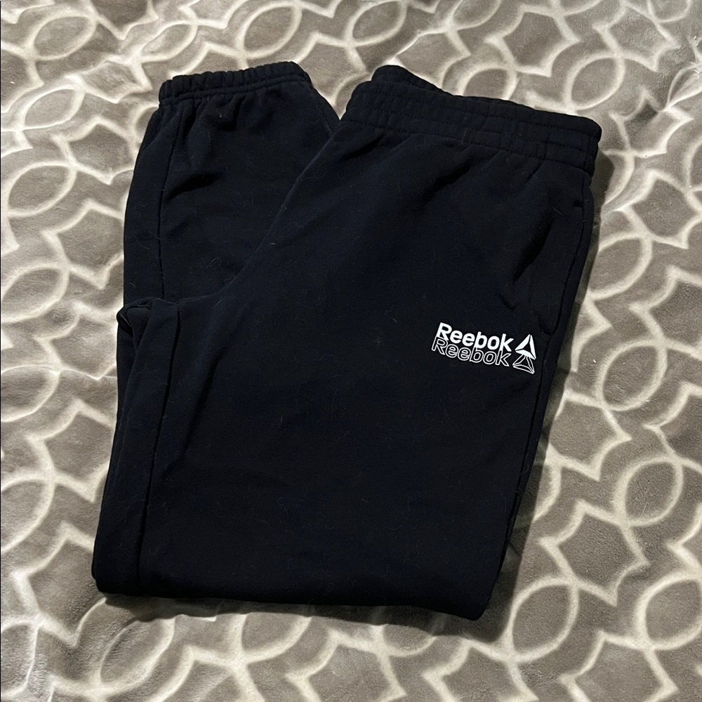 Reebok Black Jogger Sweatpants with Front Pockets
